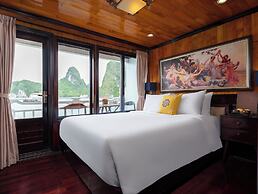 Hera Classic Boutique Cruise