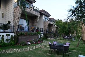 Aura Luxury Stays