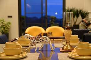 Aura Luxury Stays