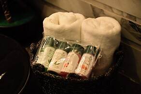 Aura Luxury Stays