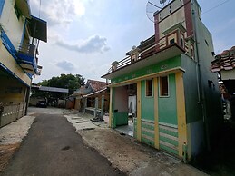 Hotel O Jati Guest House