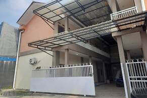 Hotel O Guest House Pak Eman