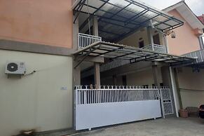 Hotel O Guest House Pak Eman