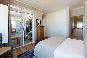 Lagoon Beach Penthouse