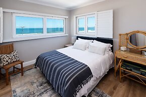 Lagoon Beach Penthouse