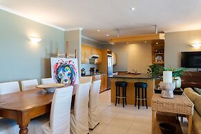 Lagoon Beach Penthouse