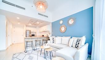 Modern One Bedroom Stylish Touches