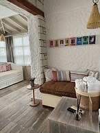 H&R Alaçatı Hotel