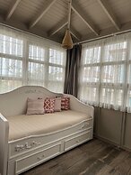 H&R Alaçatı Hotel