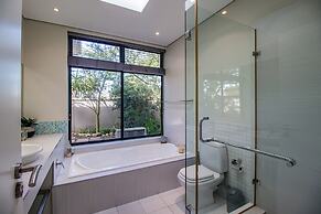 Bayhill Terrace 17 by CTHA