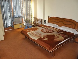 Goroomgo Hotel Aashirwad Katra