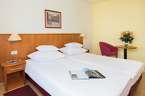 Hotel Zora