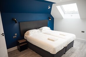 Crown Hotel