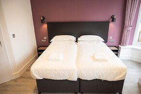 Crown Hotel