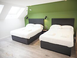 Crown Hotel