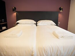Crown Hotel