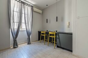 Dante Design Apartment - Wonderful Italy
