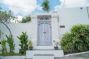 Villa Leya & Leon Canggu - Private 3BR Villa with Pool