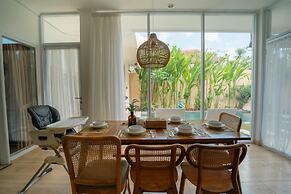 Villa Leya & Leon Canggu - Private 3BR Villa with Pool