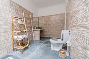 Villa Leya & Leon Canggu - Private 3BR Villa with Pool