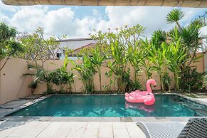Villa Leya & Leon Canggu - Private 3BR Villa with Pool