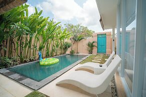 Villa Leya & Leon Canggu - Private 3BR Villa with Pool