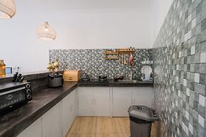 Villa Leya & Leon Canggu - Private 3BR Villa with Pool