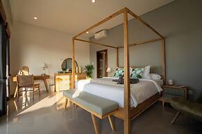 Kome Adorable 2BR Villa Pererenan