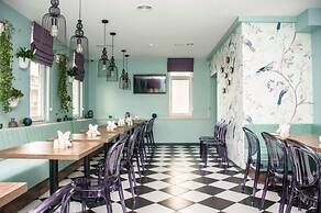 Vitrage Hotel