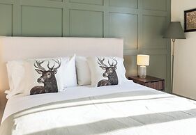 The Buddle Inn