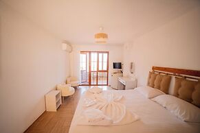 Kastro Konak Hotel