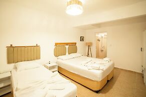 Kastro Konak Hotel
