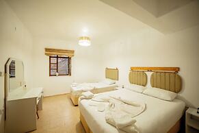Kastro Konak Hotel