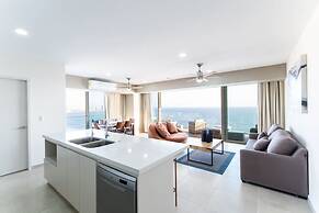 Cristal bay Apartments