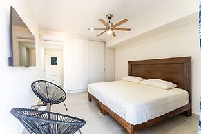 Cristal bay Apartments