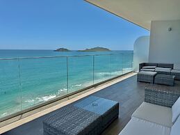 Cristal bay Apartments