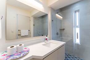Cristal bay Apartments