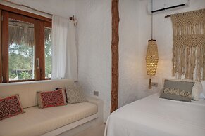 Mawimbi Boutique Hotel