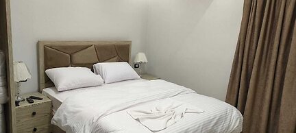 Pyramids Senusret Guest House