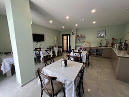 Caspian VF Hotel