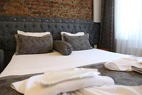 Aratapartments