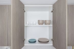 Shining studio in Laya Heights