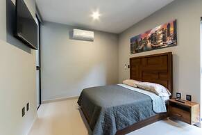 Cipres Apartments