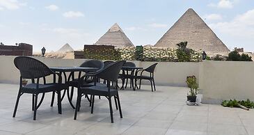 Hur Pyramids inn
