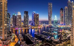 Cayan Tower - The Artist Studio