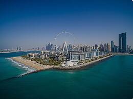 Cayan Tower - The Artist Studio
