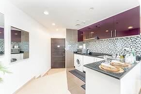 Cayan Tower - The Artist Studio