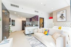 Cayan Tower - The Artist Studio