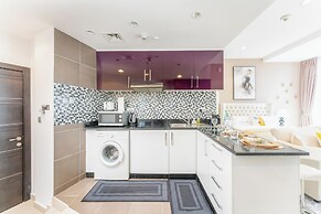 Cayan Tower - The Artist Studio