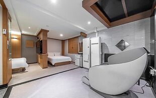 Nowon Luxe hotel
